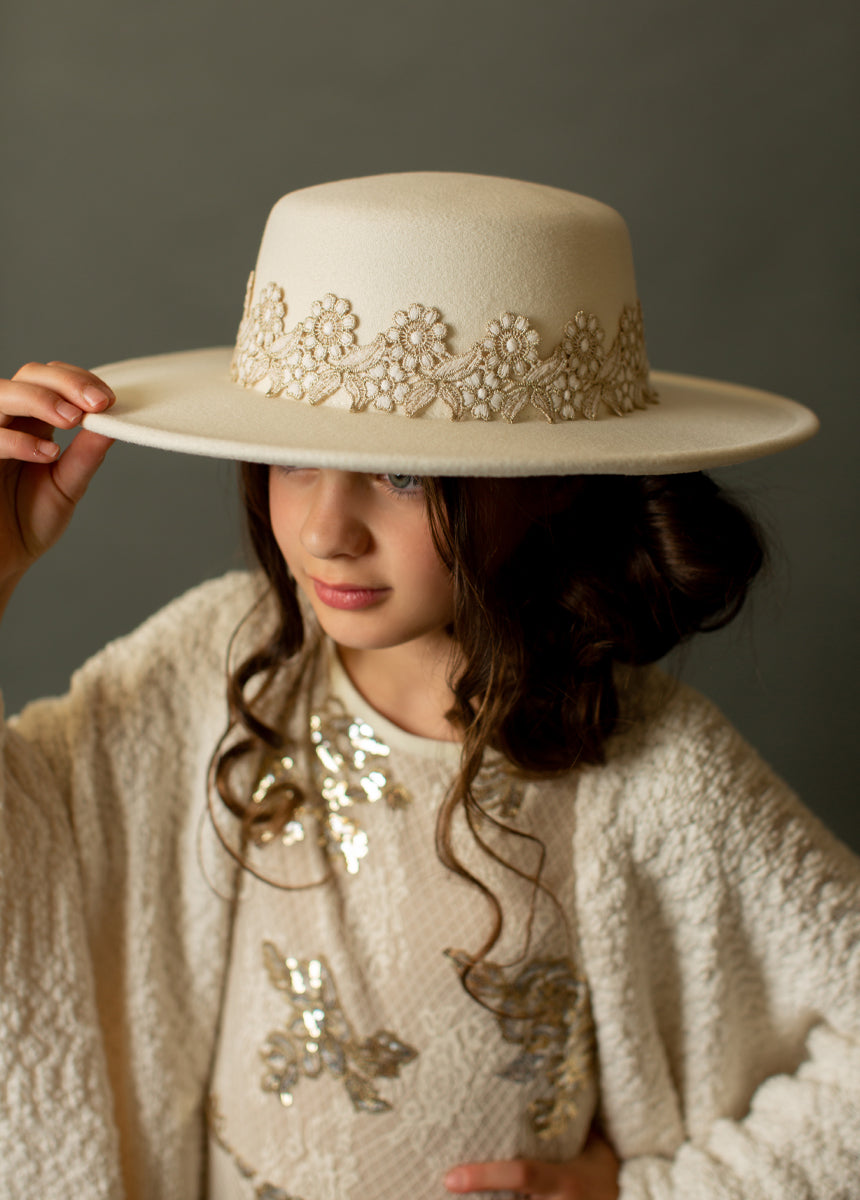 Hallie Hat in Cream