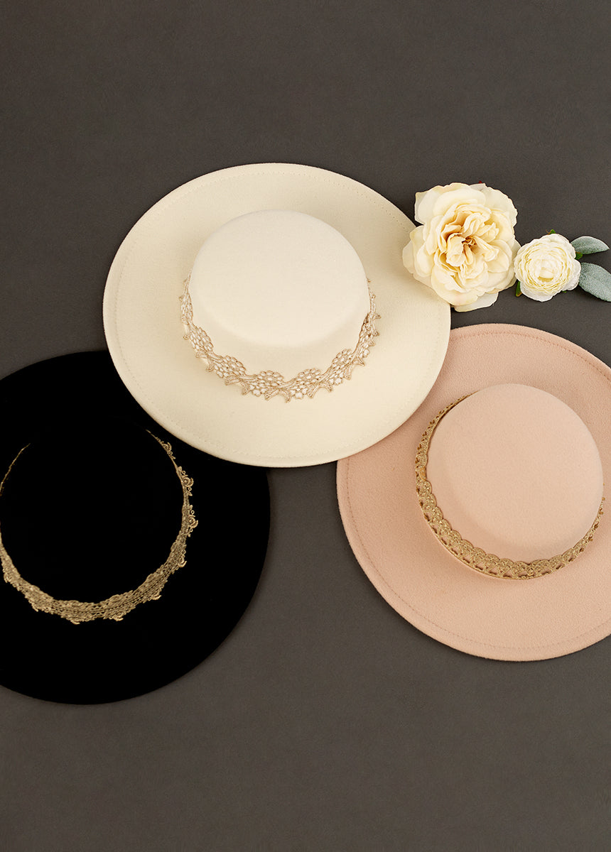 Hallie Hat in Cream